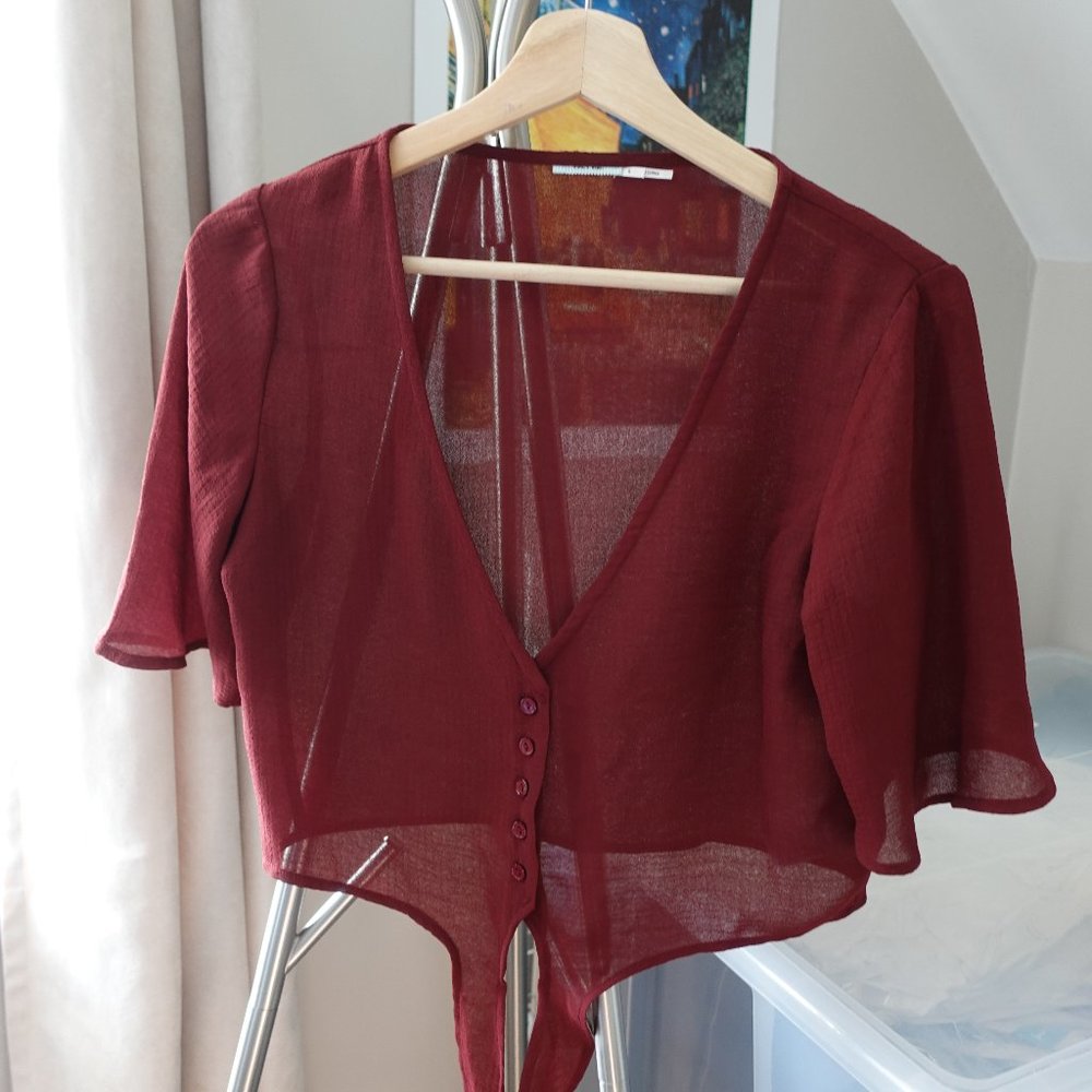 Urban Outfitter Button-front crop top